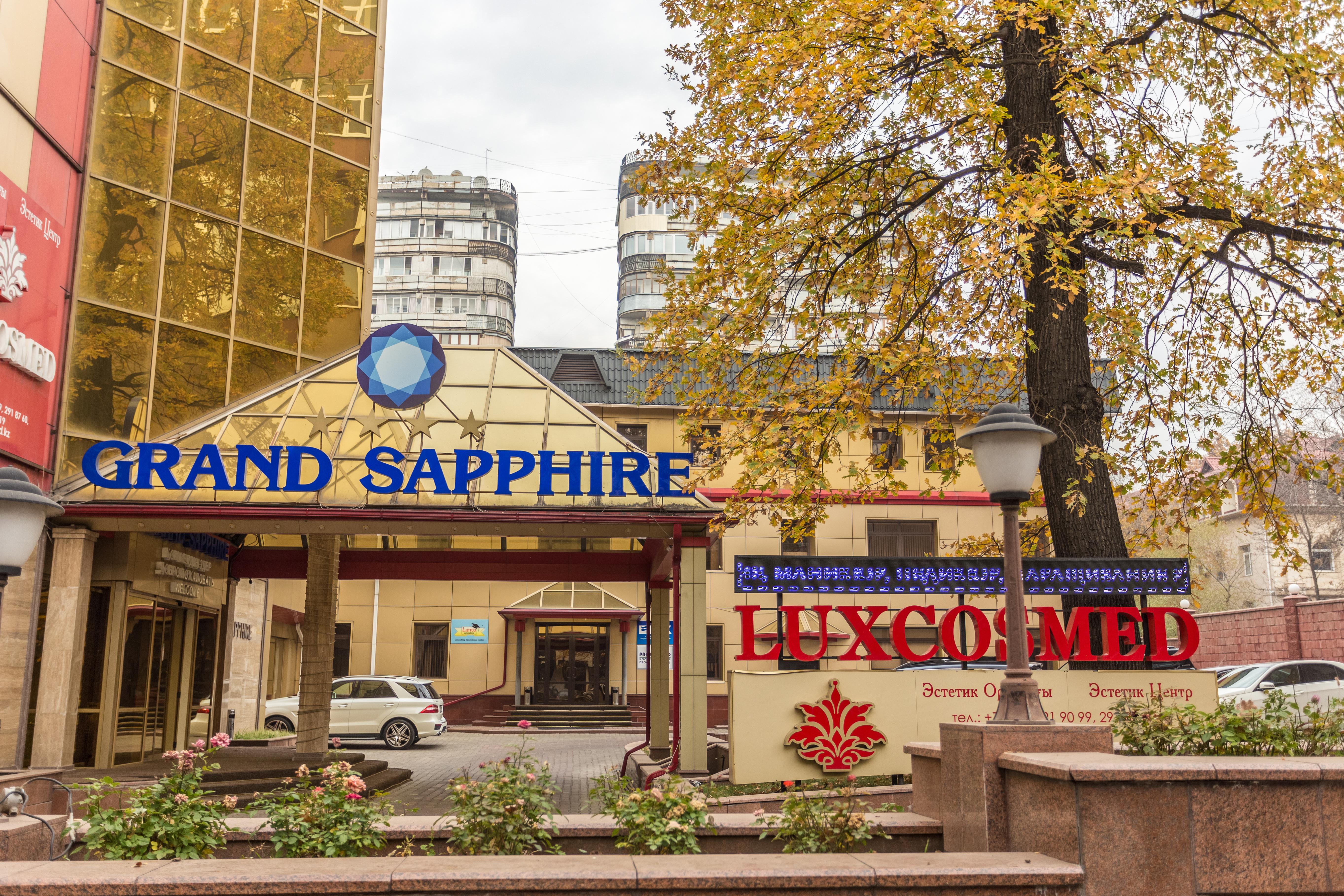 Grand Sapphire Hotel Almaty Exterior foto